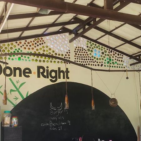 Done Right Hostel Phumi Chrouy Svay Luaran gambar